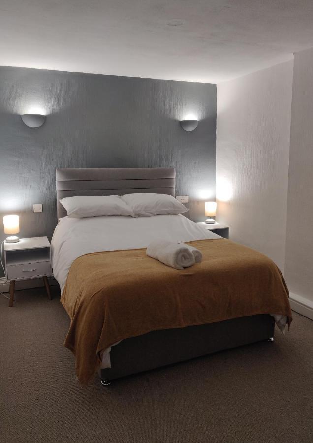 Hotel The Fox Much Wenlock Habitación foto